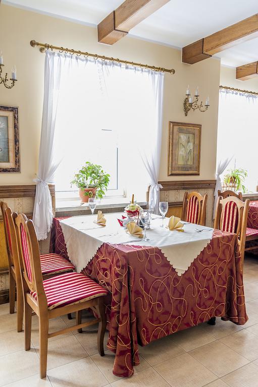 Uroczysko Bed and Breakfast Jastrowie Εξωτερικό φωτογραφία
