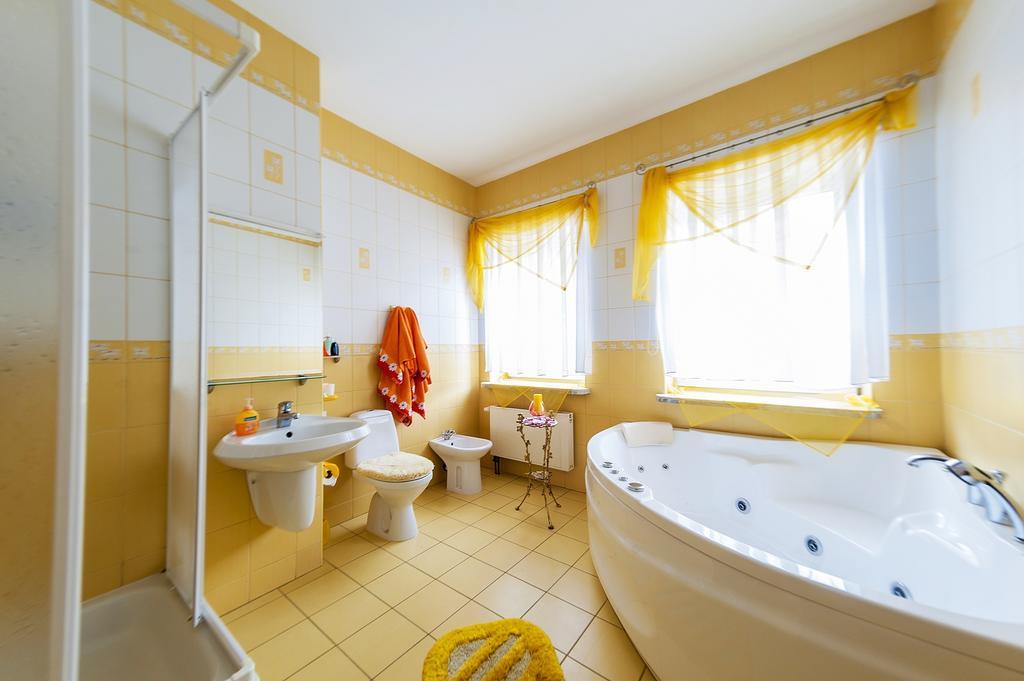 Uroczysko Bed and Breakfast Jastrowie Εξωτερικό φωτογραφία